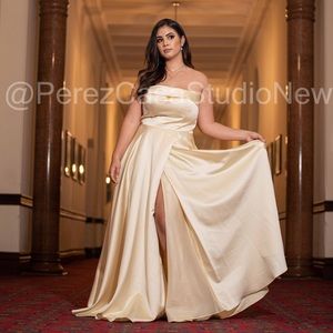 Silky yellow off the shoulder Prom/quinceañera dress